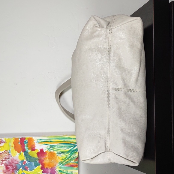 Simply Vera by Vera Wang Pebbled Leather Hobo Bag - Picture 6 of 8